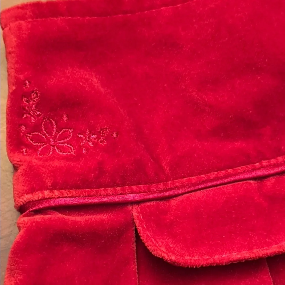 OSHKOSH B’GOSH Pleated Velvet Skirt, size 5 (little girls) - Picture 4 of 10